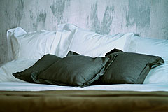 house 5 hotel